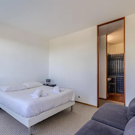 Apartamento El Palomar - T3 Avec Piscine Et Privée